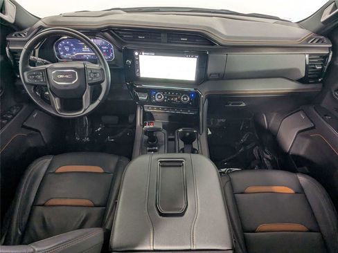 Used 2022 GMC Sierra 1500 AT4 w/ AT4 Premium Package AWD/4WD image 37