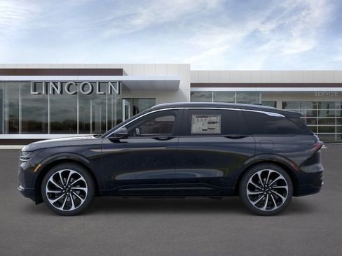 New 2026 Lincoln Nautilus Black Label AWD/4WD image 3