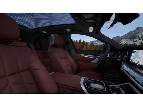New 2026 BMW 760i xDrive image 9