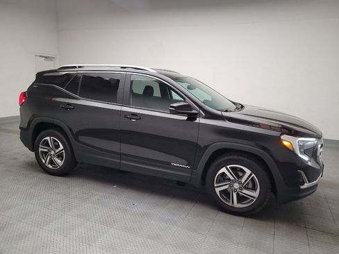 Used 2021 GMC Terrain SLT w/ Infotainment Package II FWD image 11