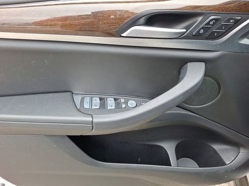 Used 2023 BMW X4 xDrive30i image 13