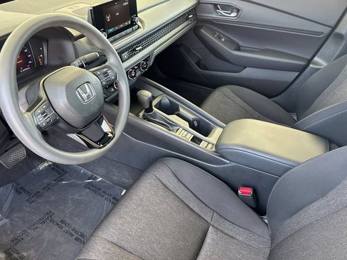 Certified 2023 Honda Accord EX image 14