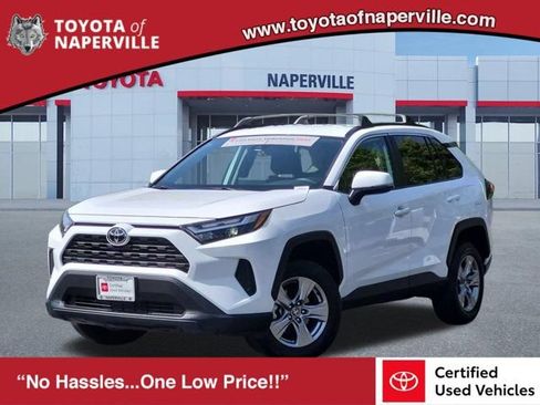 Used 2025 Toyota RAV4 XLE FWD image 1