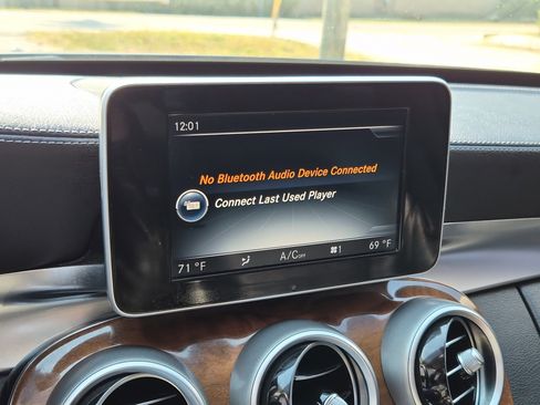 Used 2015 Mercedes-Benz C 300 4MATIC Sedan image 24