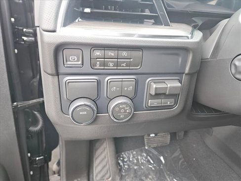 New 2026 Chevrolet Tahoe Premier w/ Sun And Tow Package RWD image 18
