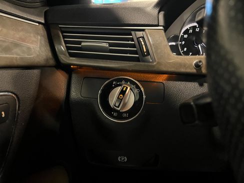 Used 2010 Mercedes-Benz E 350 E 350 Luxury image 15