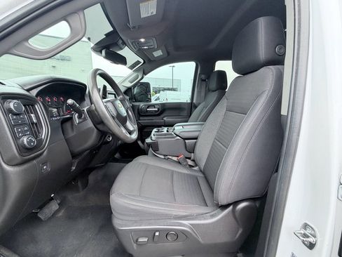 Used 2024 Chevrolet Silverado 2500 Custom w/ Custom Convenience Package AWD/4WD image 20