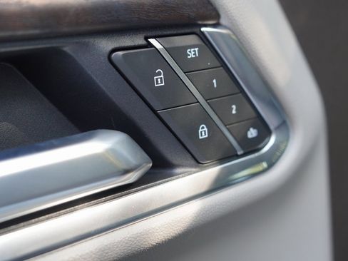 New 2026 GMC Sierra 1500 SLT image 19