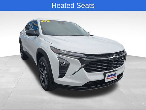 Used 2024 Chevrolet Trax RS w/ Driver Confidence Package FWD image 8