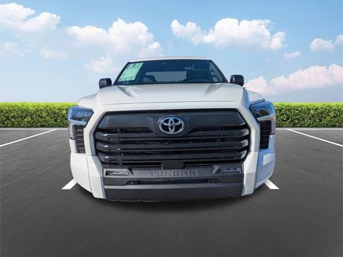 New 2026 Toyota Tundra SR5 w/ SR5 Convenience Package image 9