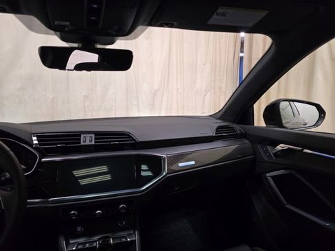 Used 2025 Audi Q3 2.0T Premium Plus w/ Premium Plus Package image 33