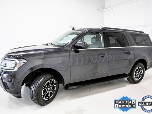 Used 2024 Ford Expedition Max XLT image 3