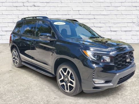 Used 2023 Honda Passport Elite image 5