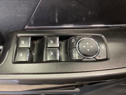 Certified 2022 Ford F150 XLT w/ Equipment Group 302A High image 13