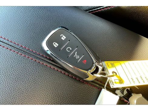 Used 2023 Chevrolet Equinox RS w/ RS Leather Package image 14