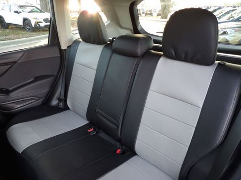 Used 2023 Subaru Forester Premium image 24