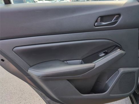 Used 2023 Nissan Altima 2.5 SV FWD image 37