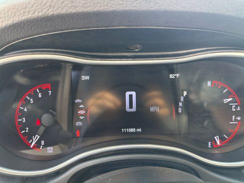 Used 2019 Dodge Durango SXT AWD/4WD image 9
