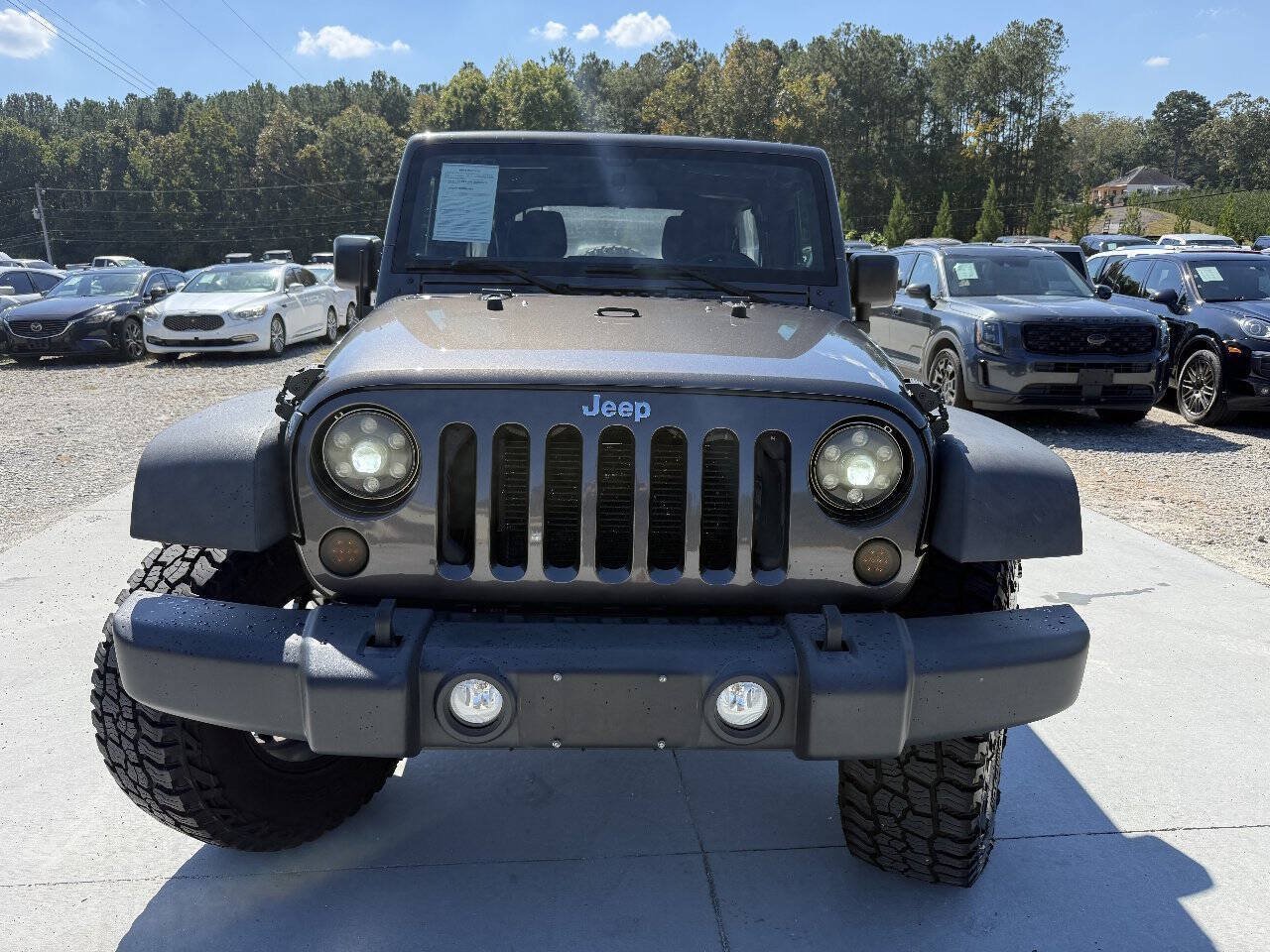 Used 2017 Jeep Wrangler Unlimited Sport w/ Max Tow Package AWD/4WD image 2