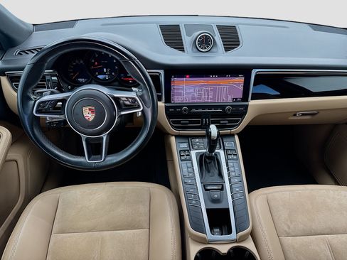 Used 2020 Porsche Macan AWD/4WD image 15