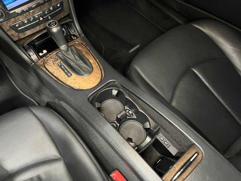 Used 2008 Mercedes-Benz E 350 4MATIC Sedan image 31