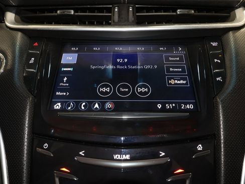 Used 2018 Cadillac XTS Luxury image 12