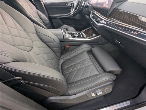 Certified 2024 BMW X5 sDrive40i w/ Parking Assistance Package image 21