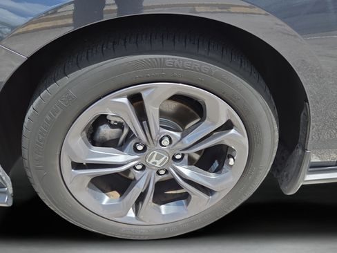 Used 2023 Honda Accord EX image 37