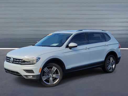 Used 2018 Volkswagen Tiguan SEL Premium AWD/4WD image 1