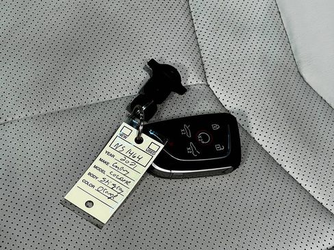 Used 2021 Chevrolet Corvette Stingray Coupe w/ 1LT RWD image 39