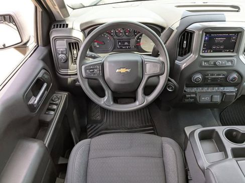 Used 2024 Chevrolet Silverado 1500 Custom w/ Turbomax Blackout Package RWD image 15