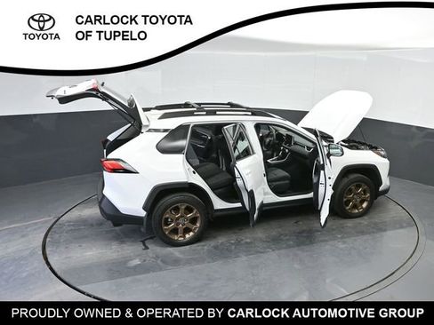 Used 2023 Toyota RAV4 AWD Hybrid image 45