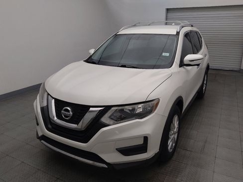 Used 2017 Nissan Rogue SV w/ SV Premium Package FWD image 15