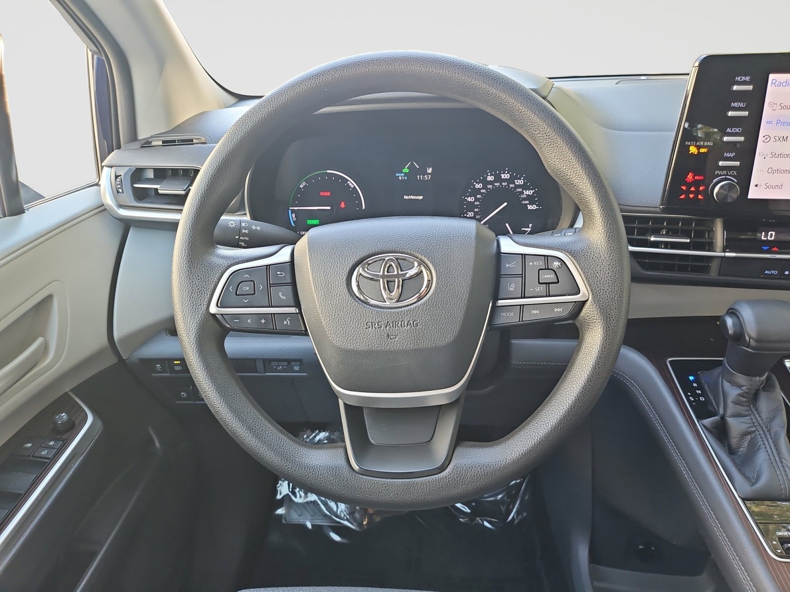 Used 2021 Toyota Sienna LE w/ LE Plus Package AWD/4WD image 43