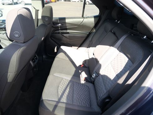 Used 2019 Chevrolet Equinox LT w/ Sun & Navigation Package AWD/4WD image 29
