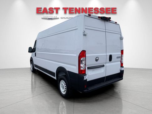 Used 2025 RAM ProMaster 2500 w/ Storage Group image 5