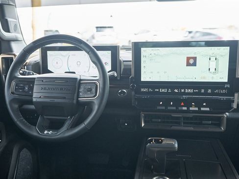 Used 2025 GMC Hummer EV 3X image 38