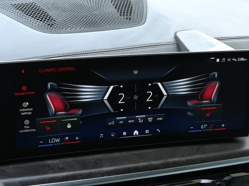 Used 2026 BMW X5 xDrive40i w/ Premium Package image 19