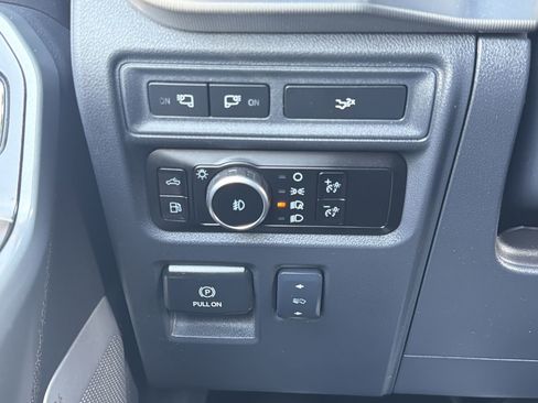 Used 2024 Ford F150 Lariat w/ Equipment Group 502A High AWD/4WD image 23