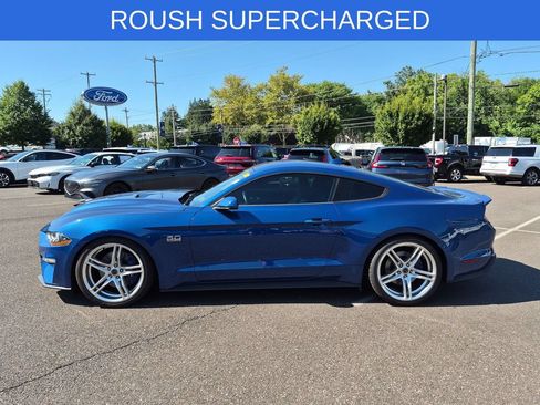 Used 2023 Ford Mustang GT Premium w/ Equipment Group 401A RWD image 5