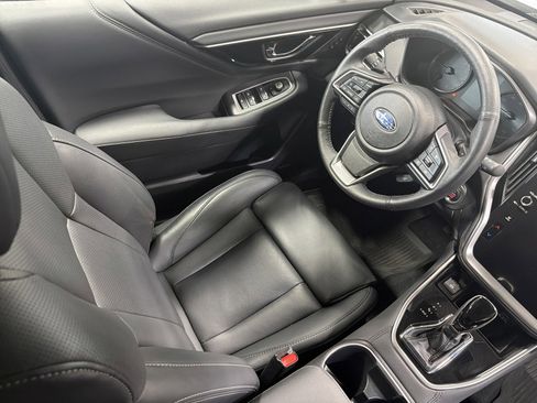 Certified 2024 Subaru Outback Limited image 9