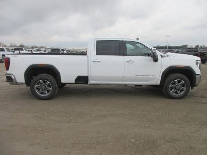 New 2026 GMC Sierra 3500 SLT