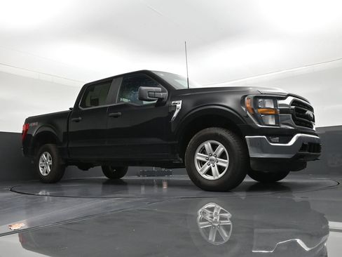 Used 2023 Ford F150 XLT AWD/4WD image 26