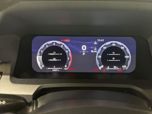 Used 2025 Toyota Tacoma TRD Sport image 17