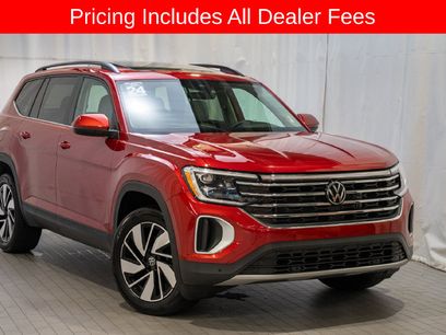 Used 2024 Volkswagen Atlas SE w/ Panoramic Sunroof Package