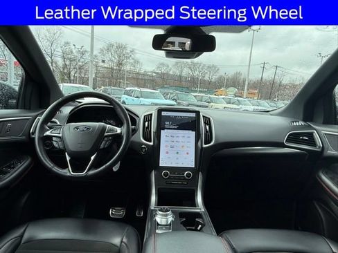 Certified 2023 Ford Edge ST-Line AWD/4WD image 4
