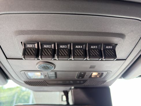Used 2023 Ford Bronco Outer Banks AWD/4WD image 18