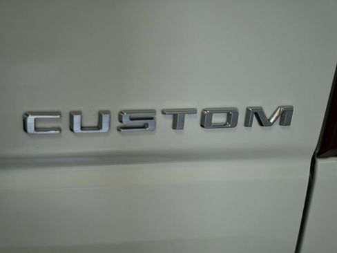 Used 2021 Chevrolet Silverado 1500 Custom image 13