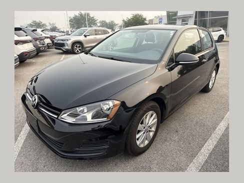 Used 2016 Volkswagen Golf 2-Door FWD image 1