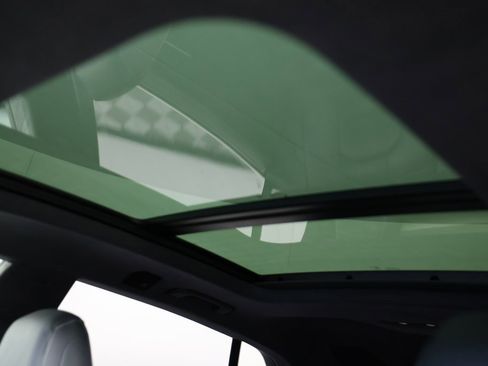 Used 2024 Audi SQ8 Prestige image 35